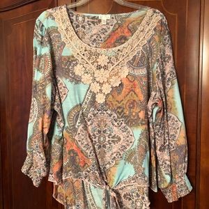 Spense paisley top